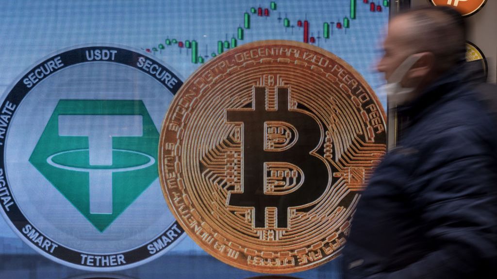 China has banned cryptocurrencies, leaving an opening for the United States to dominate the crypto market. (Chris McGrath/Getty Images)