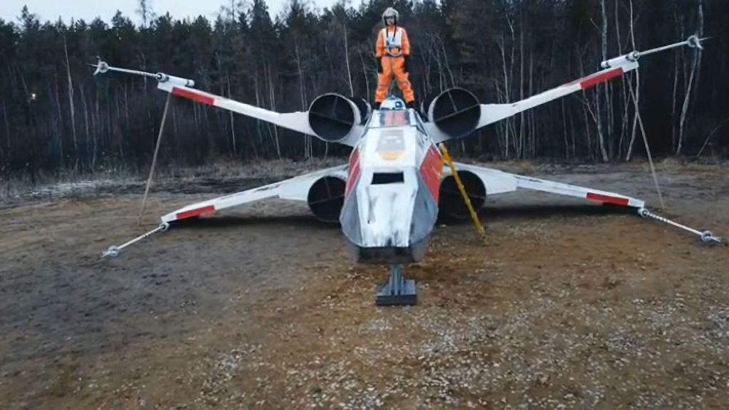 Video Star Wars Buffs Build Life Size X Wing After Mandalorian Ship Replica Is Destroyed The Birmingham Times