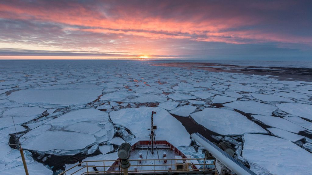 A research vessel in Antarctica on June 3, 2017, the first day researchers saw the sun rise above the horizon after weeks of polar darkness. New research shows that solar radiation drives the relatively fast annual retreat of sea ice around Antarctica. (Ben Adkison/Zenger)