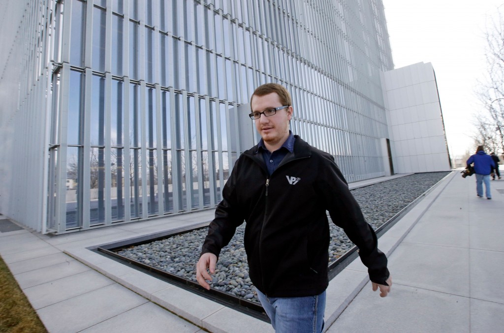 Roy Jeffs, son of jailed polygamous leader Warren Jeffs, leaves the federal courthouse Wednesday, Feb. 24, 2016, in Salt Lake City. Lyle Jeffs and another polygamous sect leader in Utah are pleading not guilty to orchestrating what prosecutors call a wide-ranging food-stamp fraud scheme. Roy Jeffs is former member of the sect. (AP Photo/Rick Bowmer) 