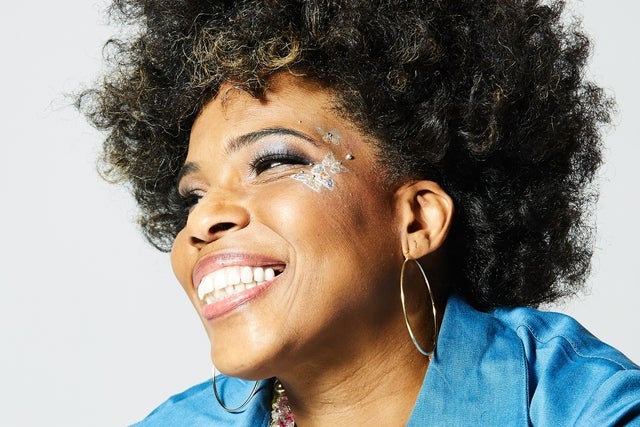 6d1db0ea-5f58-47ec-9016-ae90300e990d_RETINA_PORTRAIT_3_2