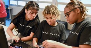 New Verizon Innovation Learning Labs Introduce Scholars to Emerging Technologies