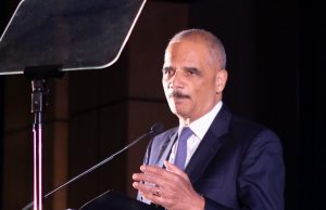 Former U.S. Attorney General Eric Holder Accepts Shuttlesworth Award in Birmingham