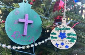 Crimestoppers Honors Lives Lost with Memorial Tree During the Holidays