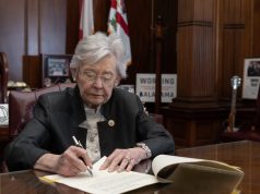 Governor Ivey Calls Special Election for Alabama-Drawn Congressional Map