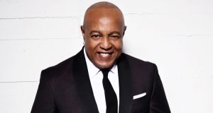 Peabo Bryson, Known for Duets from Disney’s ‘Aladdin’ and ‘Beauty and the Beast,’ Dies at 75